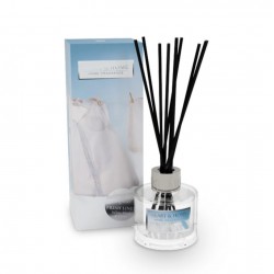 Fresh Linen Reed Diffuser