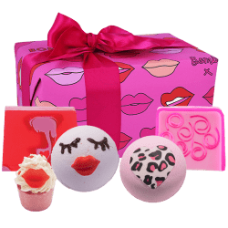 Lip sync Wrapped gift set