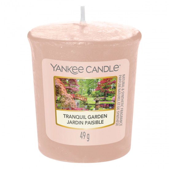 Tranquil gardens votive 